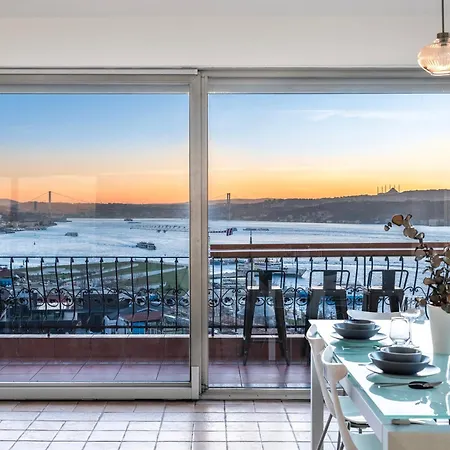 Beyond The Bosphorus #3 Apartment