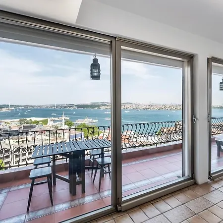 Beyond The Bosphorus #3 Appartement *