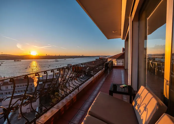 Beyond The Bosphorus #3 * Istambul